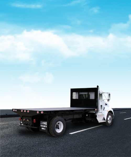 operador logístico coordinando embarques en Monterrey